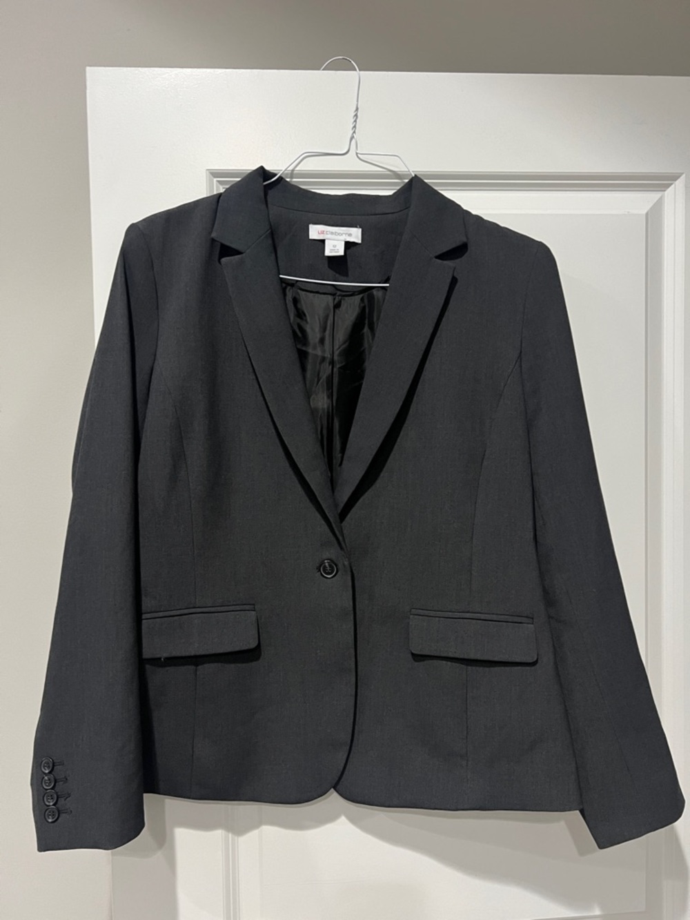 Liz Claiborne Single-Button Notch Lapel Blazer